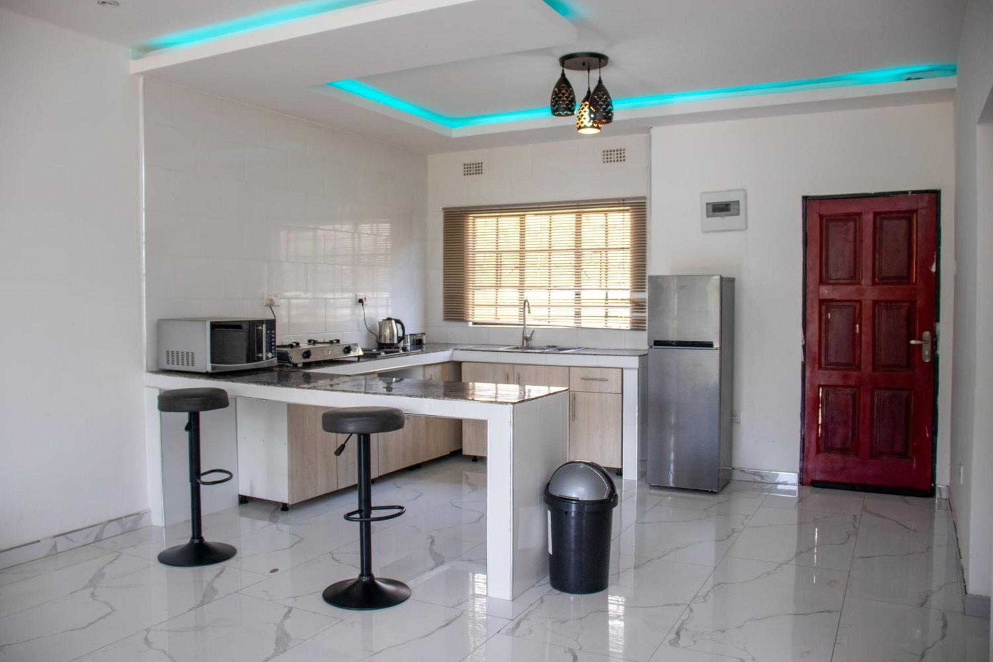 Lowin Suites-One-Bed Apartments Lusaka Eksteriør billede